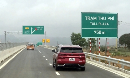 Chính thức thu phí cao tốc từ Quảng Ngãi đến Nha Trang: Phí đường bộ trên cao tốc Bắc - Nam phía đông CT01 từ Hà Nội đến TP. Hồ Chí Minh là bao nhiêu?